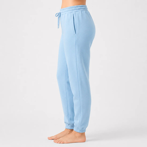 Pantalones deportivos para mujer con una construcción cómoda y un aspecto elegante, pantalones deportivos perfectos para uso diario, entrenamiento ligero y viajes - Product Image 5