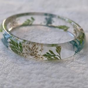 กำไลและสร้อยข้อมือเรซิ่นสำหรับผู้หญิง คอลเลคชั่นใหม่ เครื่องประดับสไตล์นางฟ้าสำหรับงานปาร์ตี้และงานแต่งงาน คุณภาพสูง - Product Image 1