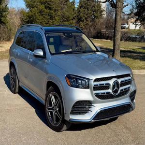 Mercedes-Benz GLS 2023 en parfait état - Product Image 1
