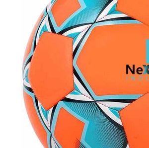 Balón de Fútbol Profesional con Tecnología Híbrida de Next Tech Industries, Material de Textura TPU, Diseño Personalizado y Logotipo Personalizado - Product Image 4