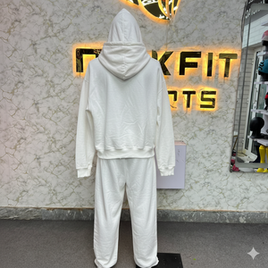 Meilleure Vente Qualité Pure Fabriqué en Usine Client Demandé Prix Bas Survêtement à Fermeture Éclair Pour Hommes Style Unique Nouveau Design Survêtements pour Hommes - Product Image 6