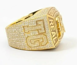 แหวนแชมป์เปี้ยนผู้ชายแบบฝังเพชร สไตล์ฮิปฮอป ดีไซน์ทันสมัย ดีไซน์ขายดีที่สุด - Product Image 3