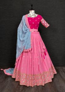 Lehenga choli ผ้าทอแน่นลายพิเศษสำหรับงานแต่งงานงานปาร์ตี้ทำมือส่าหรีทัสเซิลแบบชนเผ่าเข็มขัดกระจกสำหรับเจ้าสาวส่าหรี - Product Image 2