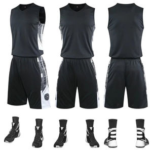 เสื้อบาสเก็ตบอลผ้าเนื้อนุ่มแบบขายส่ง แบบกลับด้านได้ สั่งทำได้ตามต้องการ พร้อมสกรีนลายสำหรับฝึกซ้อม ชุดบาสเก็ตบอล เสื้อเจอร์ซีย์แบบสั่งทำ - Product Image 4