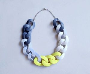 Mejor calidad resina rtesinNecklace hecho a mano joyería de moda india señoras niñas símbolo cristiano promoción exclusiva natural - Product Image 1