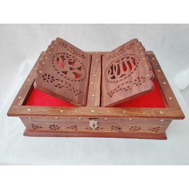 High Quality Brown Wooden Multi-functional Adjustable Bookends Traditional Design Luxury Home Decoration for Bible Quran Ramayan