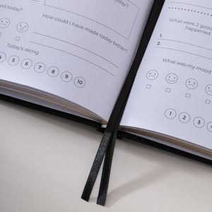 LABON Luxury Black Gold Foil Self Care Journal quotidien de bien-être pour les femmes 365 jours Santé mentale et planification de la pleine conscience - Product Image 3