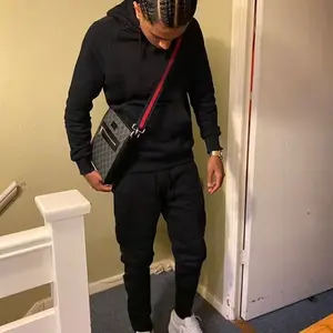 Conjunto Deportivo Personalizado de Alta Calidad 2026, Sudadera con Capucha Ajustada para Hombre, Conjuntos Deportivos, Ropa Deportiva Unisex para Hombre - Product Image 2