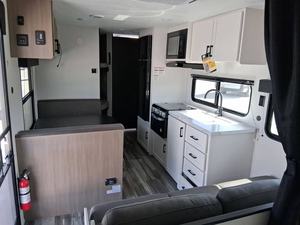 Nouveau Jayco Jay F-l-i-g-h-t S-l-x 260BH 2026 - Product Image 2