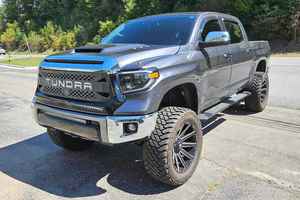 2021 T o y o t a Tun Dra 1794 Edition CrewMax 4x4 Caja de cambios automática limpia Asientos de cuero Control de crucero R19/R20 Izquierda/Derecha - Product Image 6