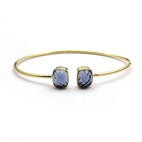 Bracelet jonc ajustable rectangulaire plaqué or 18 carats avec améthyste verte, fait main EL JOYERO pour femme