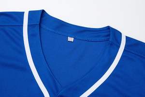 Uniforme de Béisbol y Conjunto de Jersey para Deportes de Equipo, Tela Transpirable, Comodidad Atlética, Ajuste Listo para el Juego, Colores y Logotipo Personalizables - Product Image 3