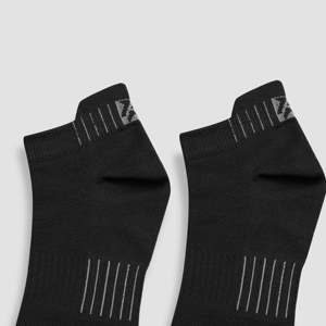 Chaussettes courtes sportives ShieldFlex personnalisables noires, antibactériennes, compressives, respirantes, en fibre de bambou, imprimées, ODM - Product Image 4