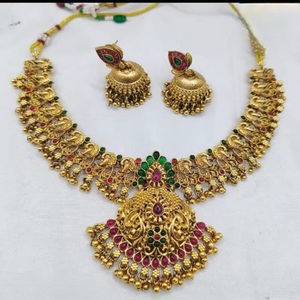 Conjunto de collar de polki de mossanita antiguo Conjunto de Kundan de estilo clásico con perla para mujeres y niñas para bodas y compromisos - Product Image 1