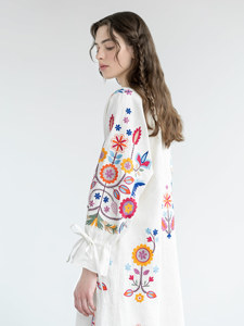 เดรสแขนยาวปักลายดอกไม้ยูเครนสีขาว - Product Image 3