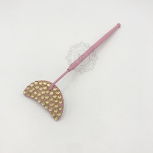 Revêtement en poudre rose personnalisé miroir cosmétique de bureau coupe lune avec étiquette pour extension de cils pierres meilleur prix - Product Image 1