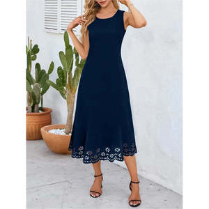 Vestido midi de crepé importado con estampado floral cortado a láser sin mangas para mujer, 34051 - Product Image 4