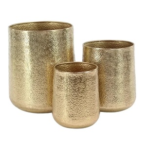 Lot de 3 jardinière en métal de différentes tailles, design gaufré, or, brillant, intérieur, extérieur, décoratif, pour balcon, jardin - Product Image 1