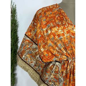 Vintage Soie Recycle <b>Kaftan</b> Longue Robe Boho Fluide Pour Femmes Avec Imprim Animal Et Fleur Artistique Swimsuit Cover-up De - Product Image 5