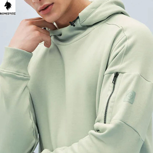 เสื้อฮู้ดดี้ผู้ชายแบบสวมหัว น้ำหนักเบา ออกแบบโลโก้ได้ตามต้องการ ผลิตจากผ้าฝ้ายเทอร์รี่ 100% ลายเรียบ สวมใส่สบาย เหมาะสำหรับฤดูหนาว - Product Image 3