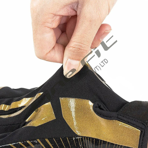 Guantes de fútbol americano Unisex personalizados de primera calidad Ligero Flexible Transpirable Ajustable Agarre suave Ropa cómoda - Product Image 6