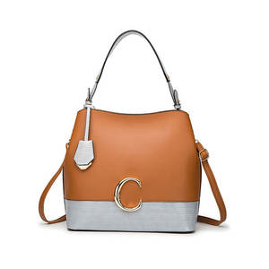 Bolsa de Cuero de Moda Impermeable de Primera Calidad a Bajo Precio, Último Diseño, Bolsa de Cuero de Moda al por Mayor - Product Image 1