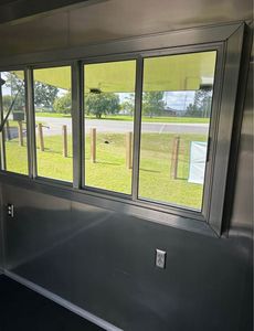 2024 JMC Repo 8.5X22 Remolque de comida remolcable de acero inoxidable para aperitivos Hotdogs Chips - Product Image 4