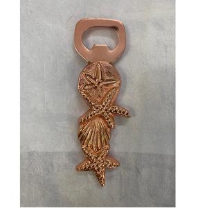 Ouvre-bouteille en métal au design attrayant en laiton AK en cuivre fini au prix de gros pour la vaisselle/ustensiles de cuisine - Product Image 1