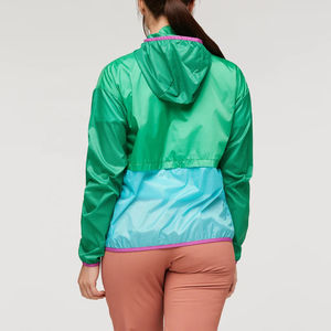 2025 Nueva Chaqueta ligera impermeable con capucha cortavientos de talla grande para mujer al aire libre para invierno a granel - Product Image 3