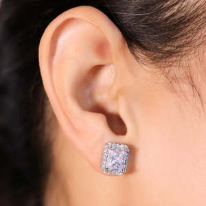 Pendientes Clásicos y Modernos Zarkan, Diseño Ice Pop en Plata con Diamante Corte Princesa y Latón Chapado en Oro, para Fiesta o Regalo - Product Image 1