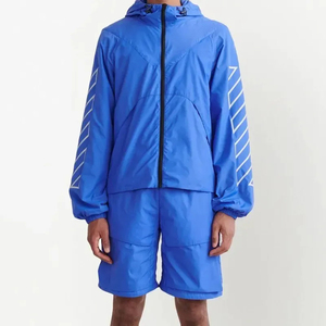 Chándal corto deportivo personalizado OEM, chándal corto de dos piezas, chaqueta cortavientos con Cremallera de nailon, conjunto corto de chándal para hombre - Product Image 1