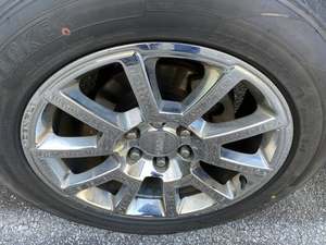 GMC Yukon Denali 4WD 2018 / Disponible à la vente avec faible kilométrage / Moteur essence, véhicule bien entretenu et sans accident - Product Image 6