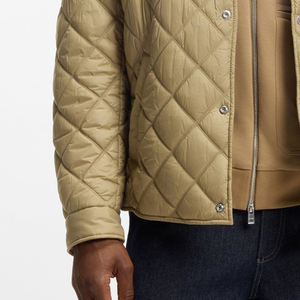 เสื้อแจ็คเก็ตผู้ชายแบบควิลท์ คอปกผ้าลูกฟูก ดีไซน์และสีโลโก้ตามสั่ง / แขนยาว ดีไซน์สีพื้น ปิดด้วยกระดุม - Product Image 3