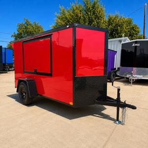 Remorque de transport fermée rouge 7x16 à nez en V, double essieu, freins électriques, pack Blackout, spoiler inclus - Product Image 1