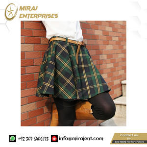 Kilt escocés de tartán Meckanzi, Kilt plisado personalizado, estilo rojo, informal, Kilts cortos, Escocia para mujer - Product Image 3