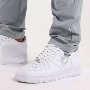 กางเกงคาร์โก้ผู้ชาย ผ้าโพลีเอสเตอร์/คอตตอน สวมใส่สบาย ทรงหลวม มีกระเป๋าหลายช่อง ปิดด้วยเชือกผูก เอวสม็อค ไซส์ใหญ่ ระบายอากาศได้ดี เป็นมิตรกับสิ่งแวดล้อม เหมาะสำหรับฤดูหนาว - Product Image 6