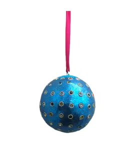 Ornements décoratifs en métal Décoration de fête de Noël suspendue pour arbre de Noël exigeante tendance de Awesome Collections - Product Image 4