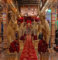 Colonnes romaines blanches pour allée de mariage en plastique renforcé de fibres Shobha Jain Impex Fabriqué à Delhi Inde