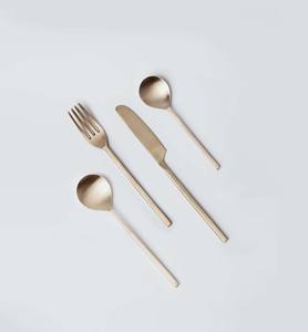 Vaisselle en métal en laiton Ensembles de couverts européens Vaisselle à domicile Ensembles de couverts Utilisation pour la fête de mariage d'hôtel de restaurant. - Product Image 1