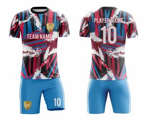Uniformes de football personnalisés en gros |   Maillots de football OEM imprimés numériquement, respirants et légers 2026 |   Tenues d'équipe à manches courtes - Product Image 2