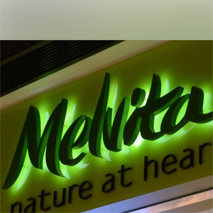 Segnaletica personalizzata per negozio all'aperto a LED per tabacco e alcol. Segnali LED acrilici in acciaio inox retroilluminati 3D. Lettere canale in metallo acrilico - Product Image 3