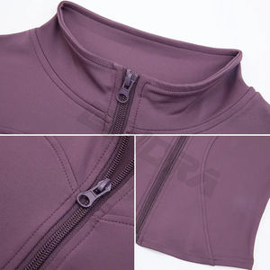 Veste unisexe légère et imperméable à fermeture éclair, coupe ajustée, pour entraînement, fitness, yoga, vêtements de sport, personnalisable, respirante, à manches longues, extensible - Product Image 5
