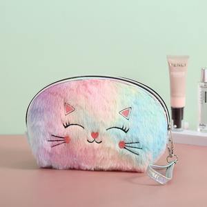 Nouvelle trousse de toilette en peluche en forme de coquille, grande capacité, multi-compartiments, pour le rangement des rouges à lèvres et des produits de soin de la peau, pochette pour femmes - Product Image 4