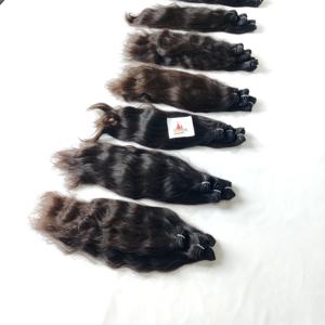 Vente en gros 100% paquet aligné de cuticules vierges de couleur naturelle indienne traité aucun extensions de cheveux humains à double trame à la machine - Product Image 1