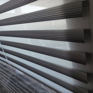 Meilleur prix pour un rideau à plis en tissu zébré, double couche, rideau à double couche jour et nuit, store moderne, store enrouleur pour bureau, maison, villa - Product Image 4