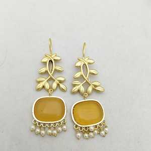 Juego de pendientes colgantes Vintage de latón pesado chapado en rodio de imitación mate personalizable, motivo de vid frondosa, producto de moda a granel - Product Image 5