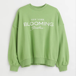 Sudaderas de mujer de manga larga verde impresas con logotipo personalizado con capucha Moda de invierno para niñas Nuevos diseños - Product Image 3
