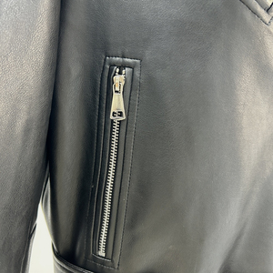 Chaqueta de Motociclista de Cuero Genuino para Mujer, Cuello Alto, Manga Larga, Cierre de Cremallera, Color Negro Sólido, Estilo Otoñal - Product Image 4