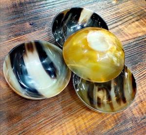 Cuenco de Cuerno de Búfalo Natural Premium, Hecho a Mano, para Servir Ensaladas y Frutas - Product Image 4