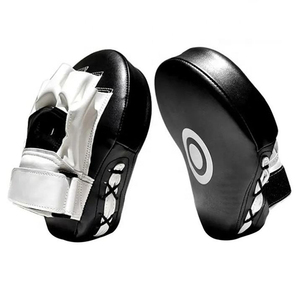 Almohadillas de enfoque de cuero sintético para práctica de ataque Almohadillas de boxeo personalizables para logotipo de marca o gimnasio - Product Image 1